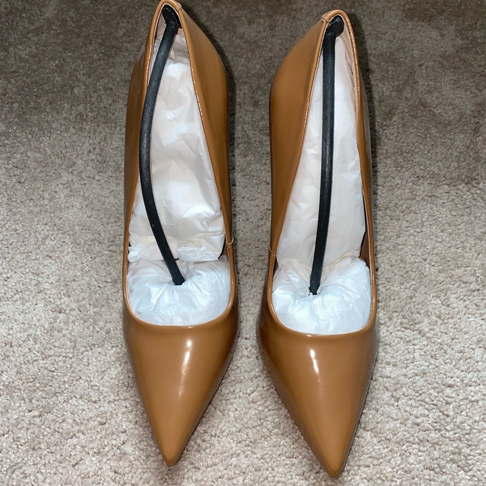 Steve madden Nude pumps